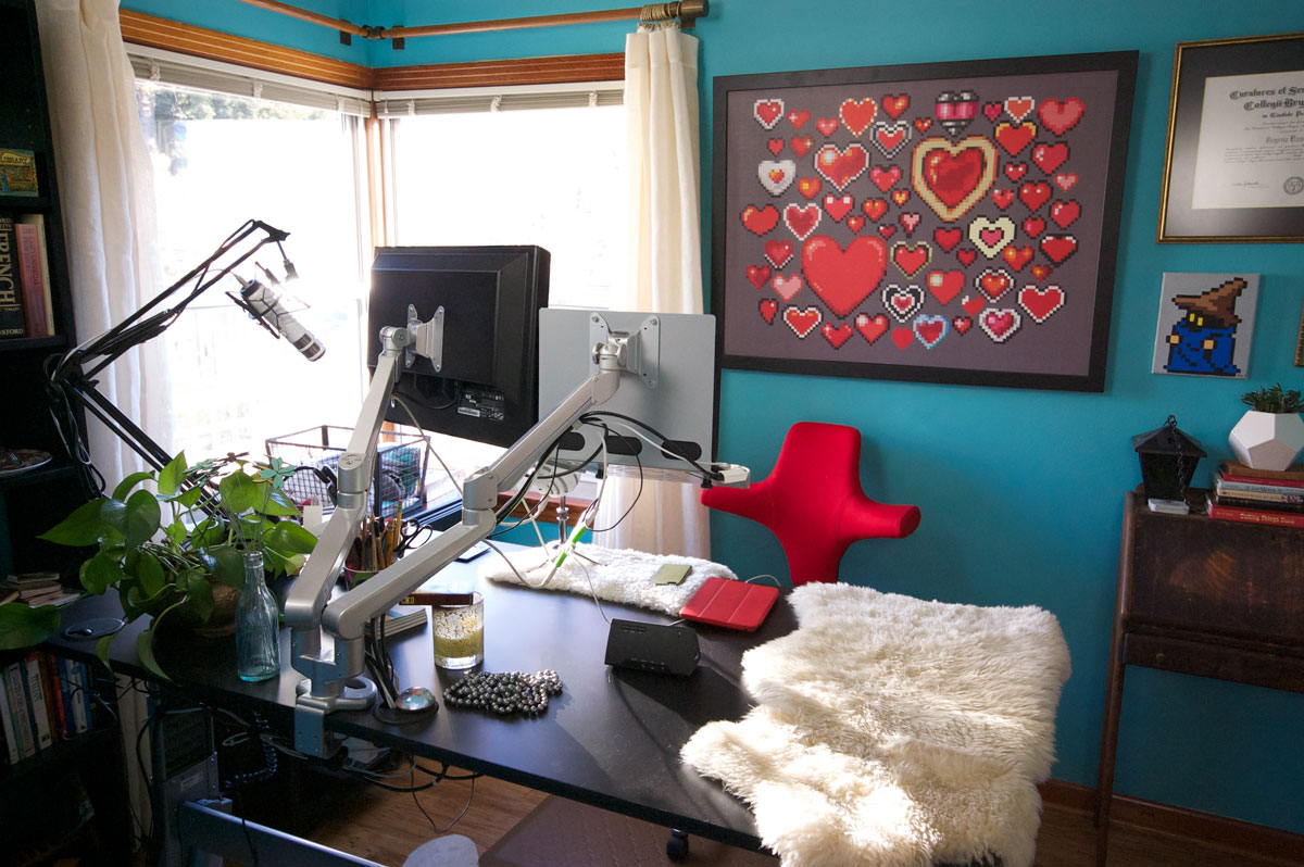 Back of desk, Virginia Roberts