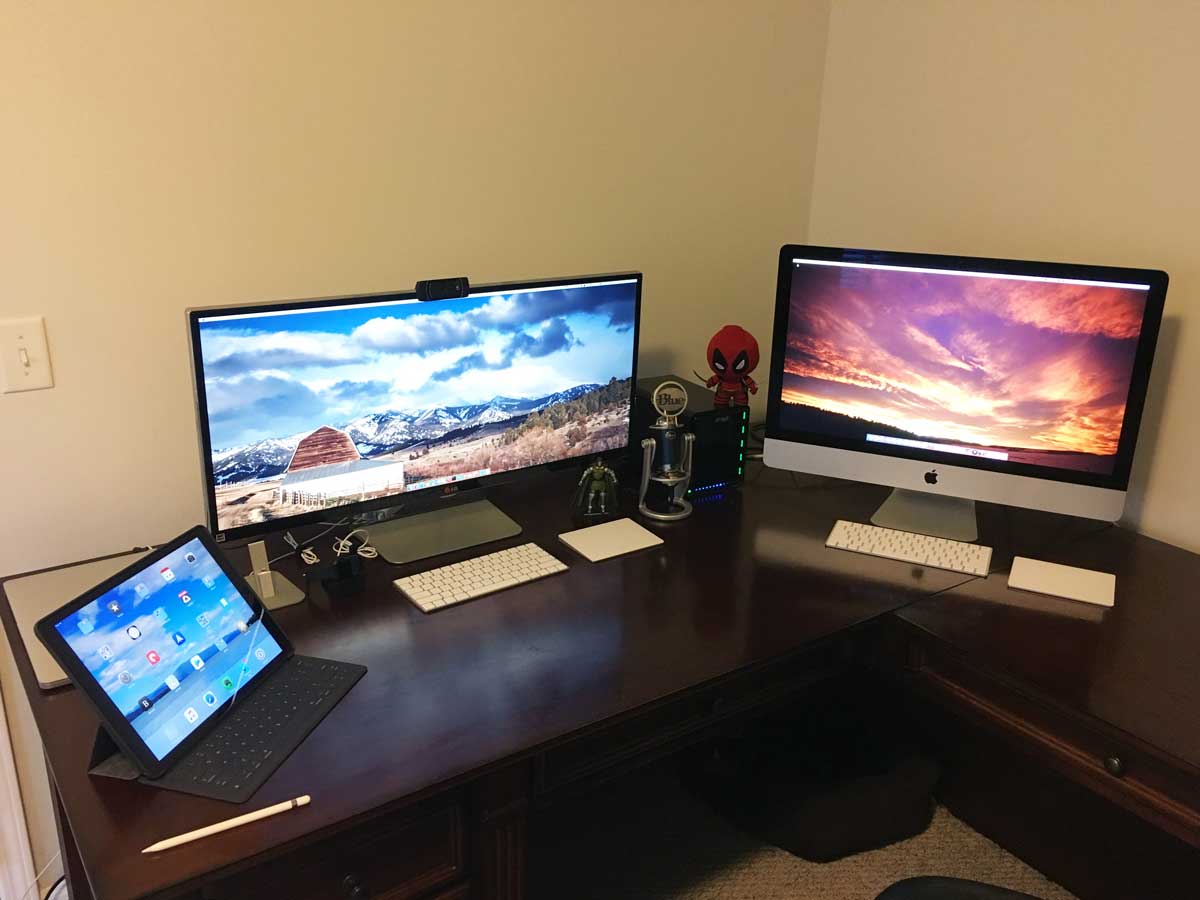 Brian Baggett's desk