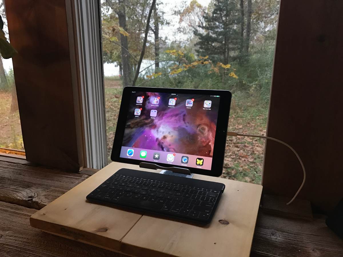 Denny Henke's iPad station