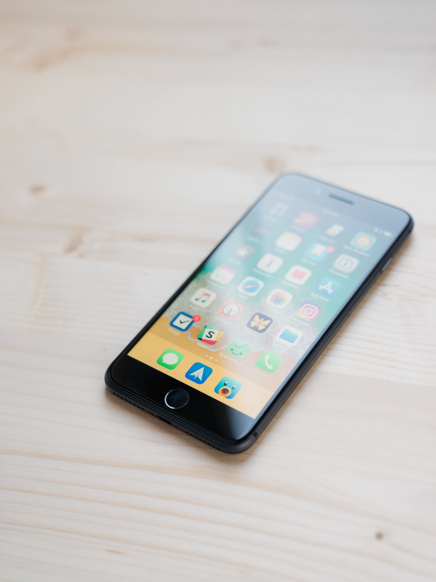 gemakkelijk te kwetsen zeil graven The iPhone 8 Plus Review – The Sweet Setup
