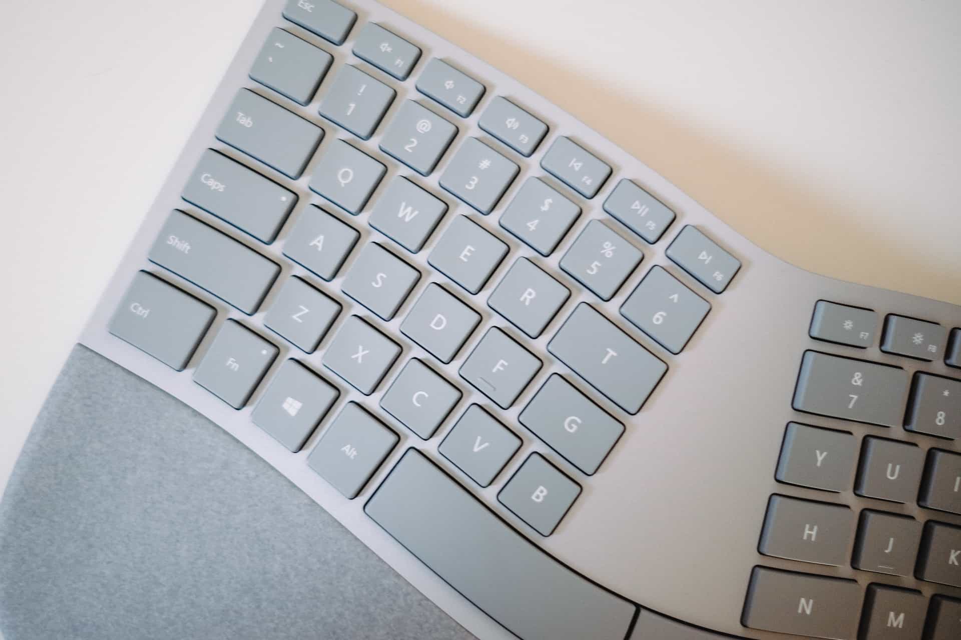 ergonomic keyboard compatible with apple mac computers