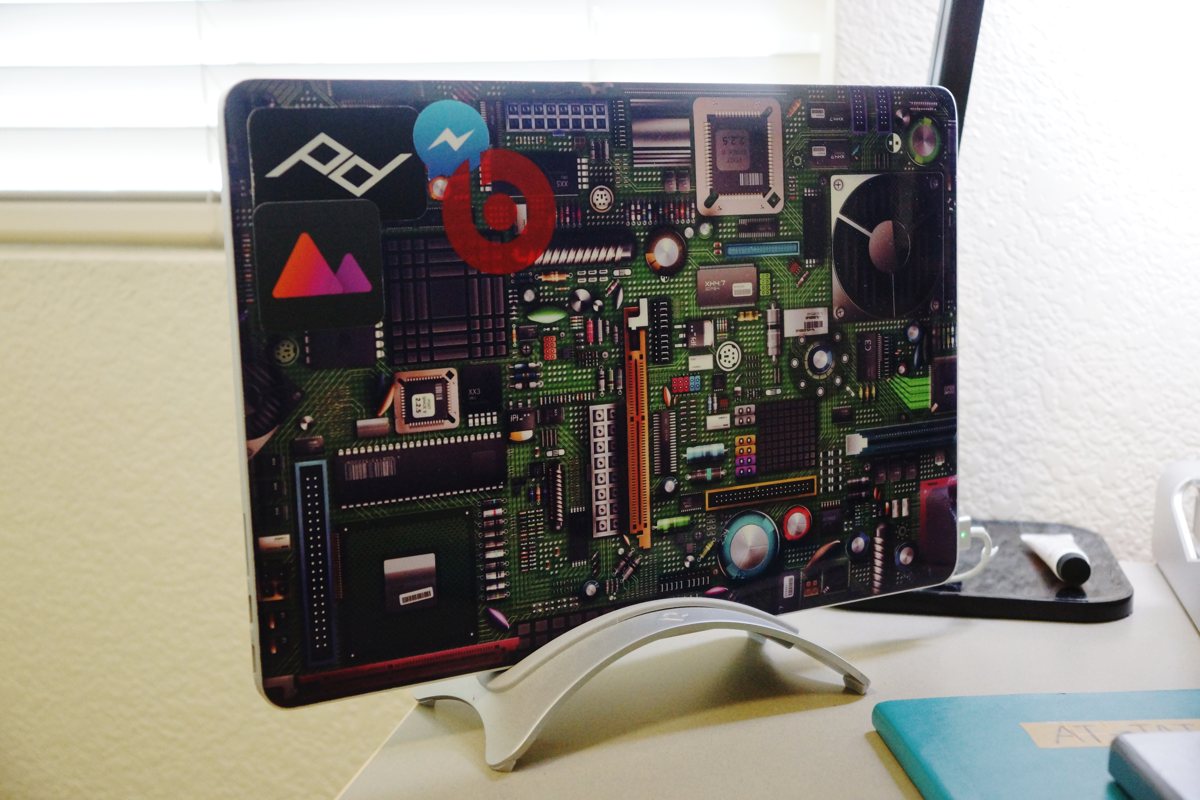 Alex Tai's laptop skin