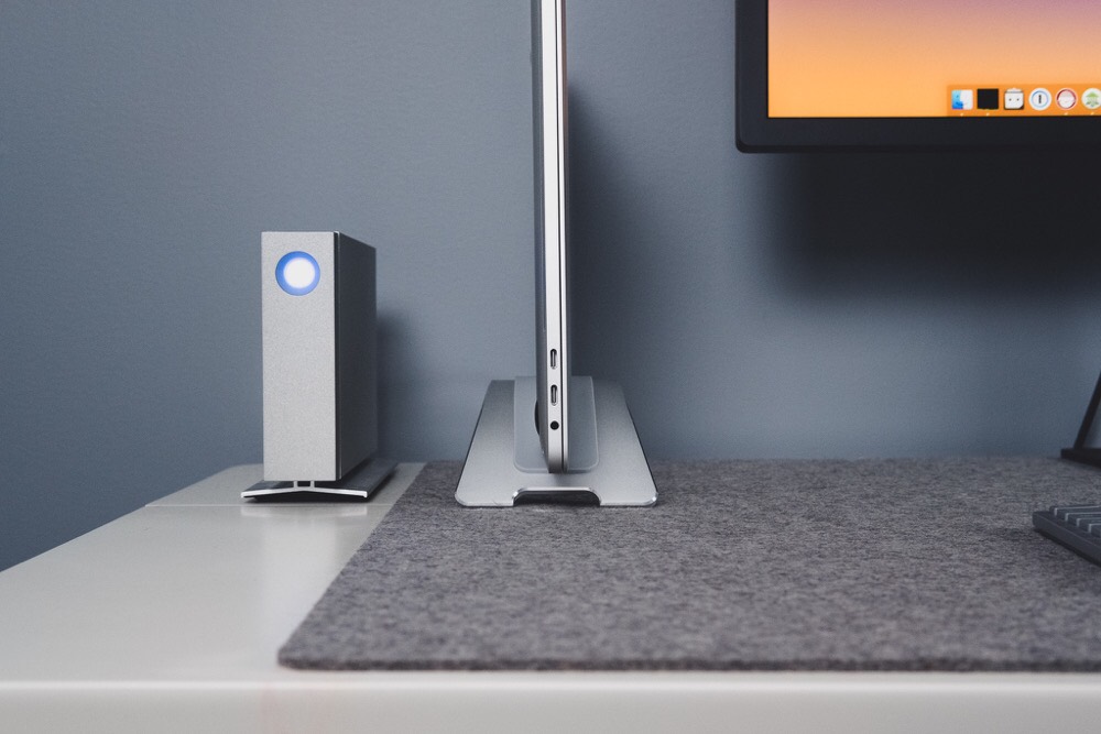 Twelve South's latest gadget returns laptop space on your desk – Pickr