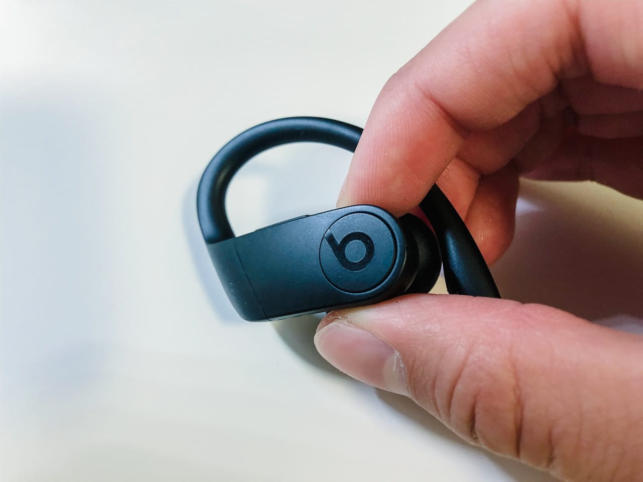 A Review of the Powerbeats Pro Totally Wireless Headphones – The Sweet Setup