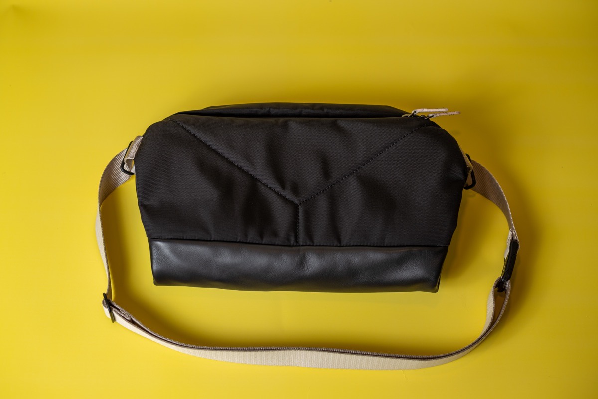 bellroy sling premium review