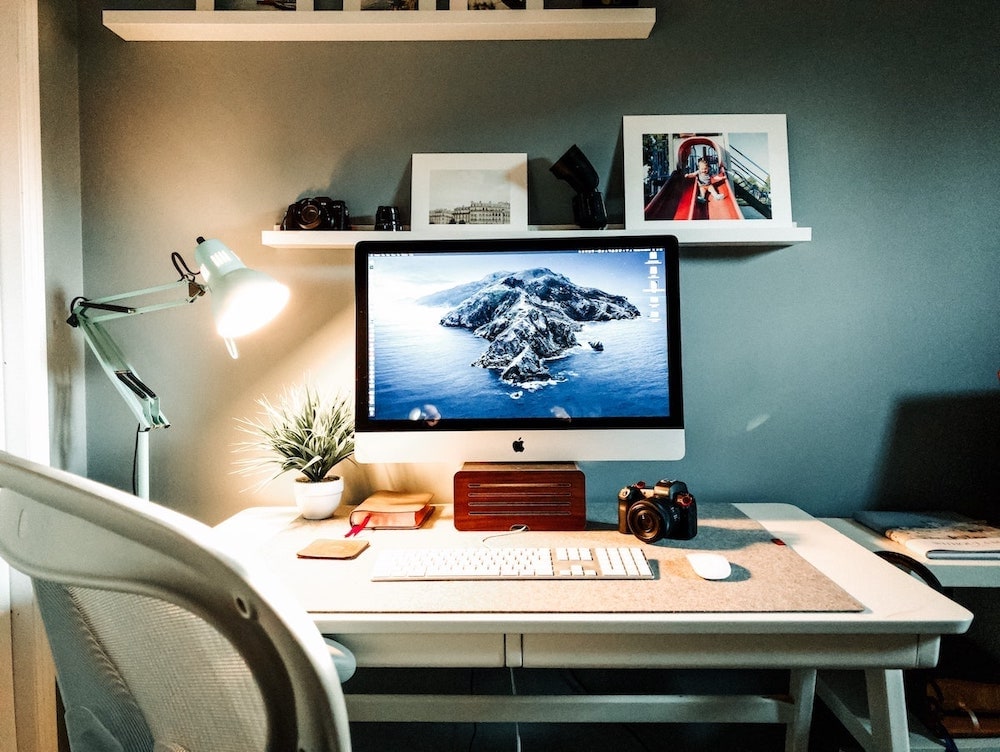 https://thesweetsetup.com/wp-content/uploads/2020/04/Sweet-Setup-Setups-10.jpg