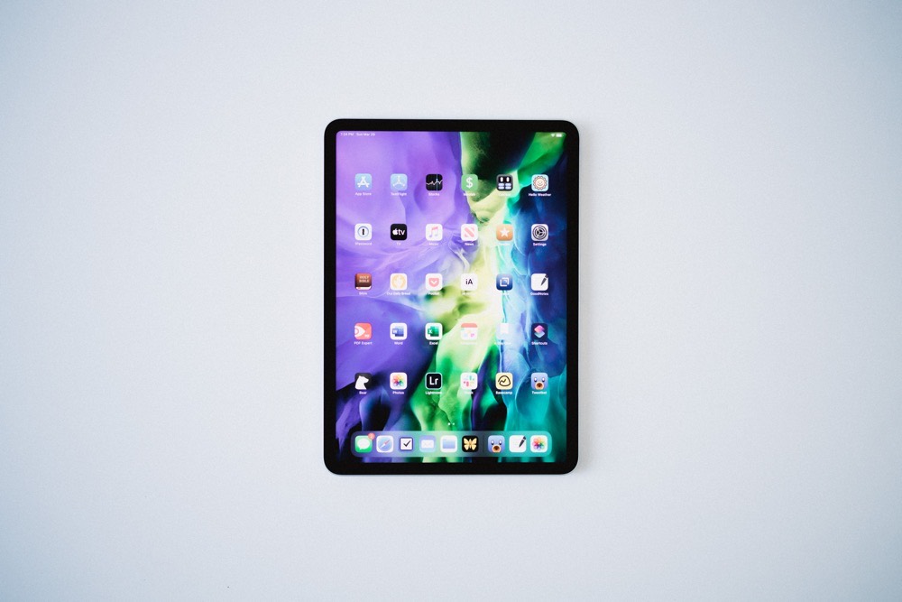 One Week With the New 2020 iPad: Moving Back to Small – The Sweet Setup