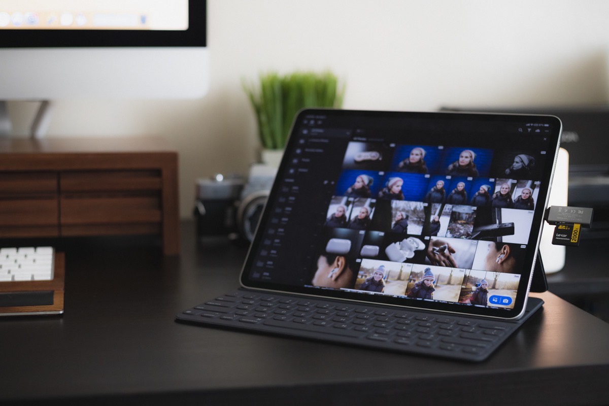 Importing and Exporting Your Camera Photos Using Lightroom CC on iPadOS