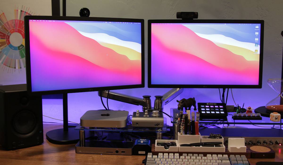 how to use mac laptop and monitor as two screens