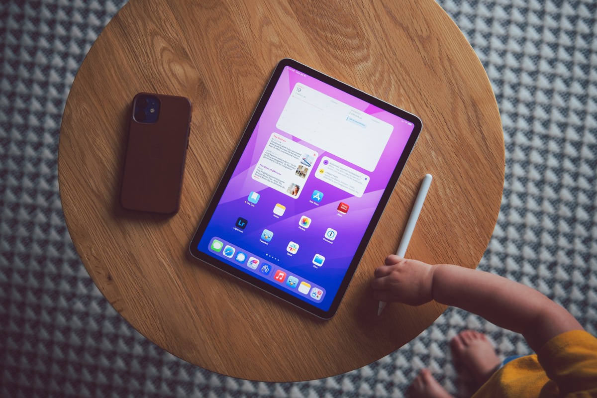 A Look at Big Widgets and Focused Home Screens in iPadOS 15