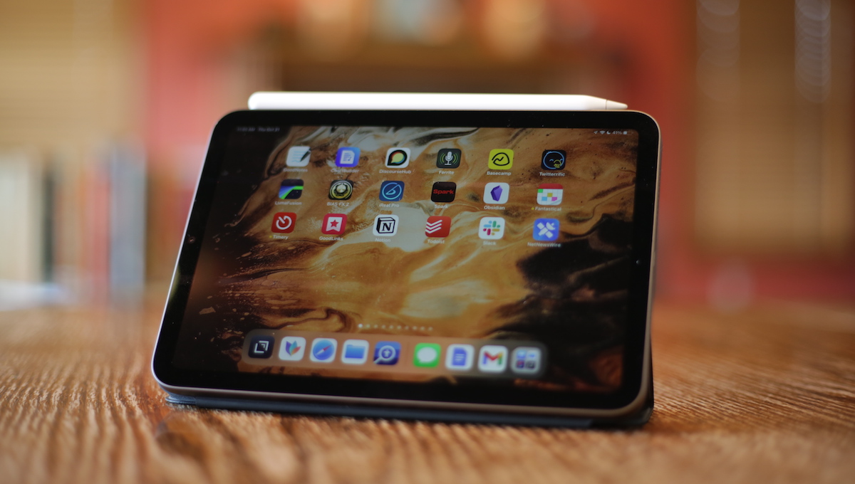 Apple should reposition the iPad mini as an ebook reader – Apple